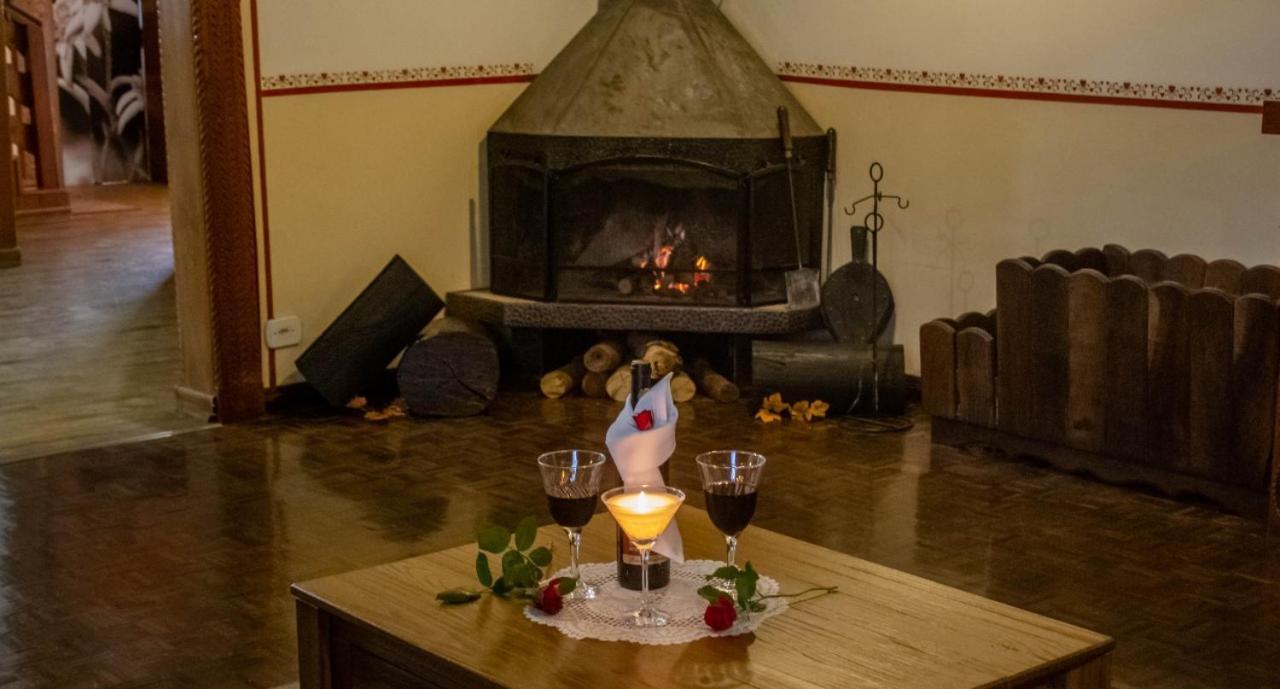 Treze Tílias Hotel Tirol מראה חיצוני תמונה