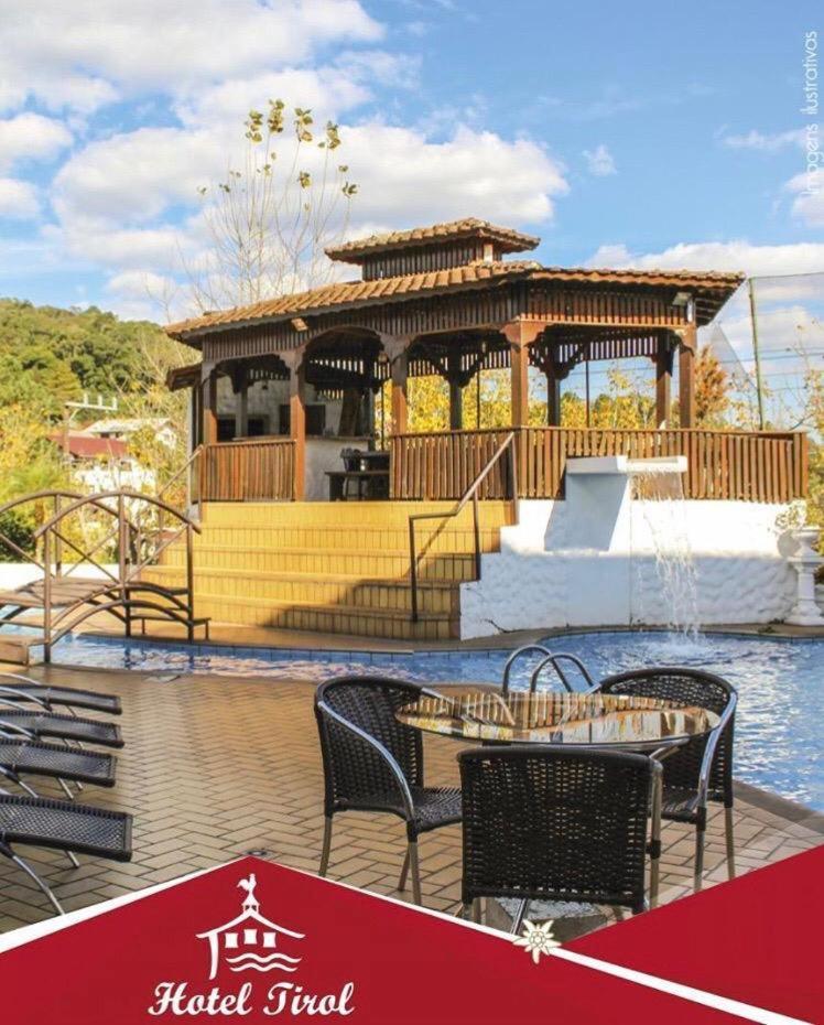 Treze Tílias Hotel Tirol מראה חיצוני תמונה