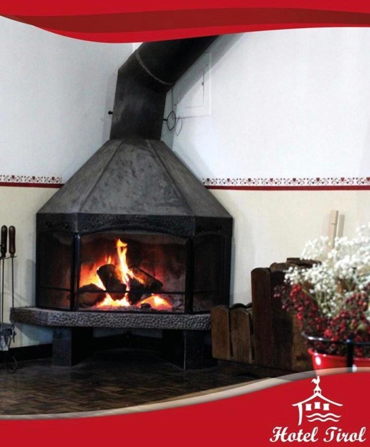 Treze Tílias Hotel Tirol מראה חיצוני תמונה